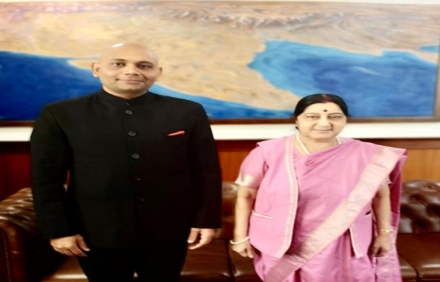 Shri Abhay Kumar called on the Hon'ble External Affairs Minister of India  Shrimati Sushama Swaraj before taking charge as 21st Ambassador of India to Madagascar